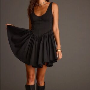 Never worn, has tags on just doesn’t fit my body type.